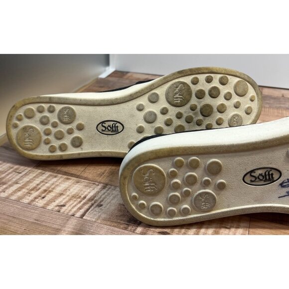 Söfft Black Slip-On Sneakers With Textured Upper & White Sole - Picture 5 of 5